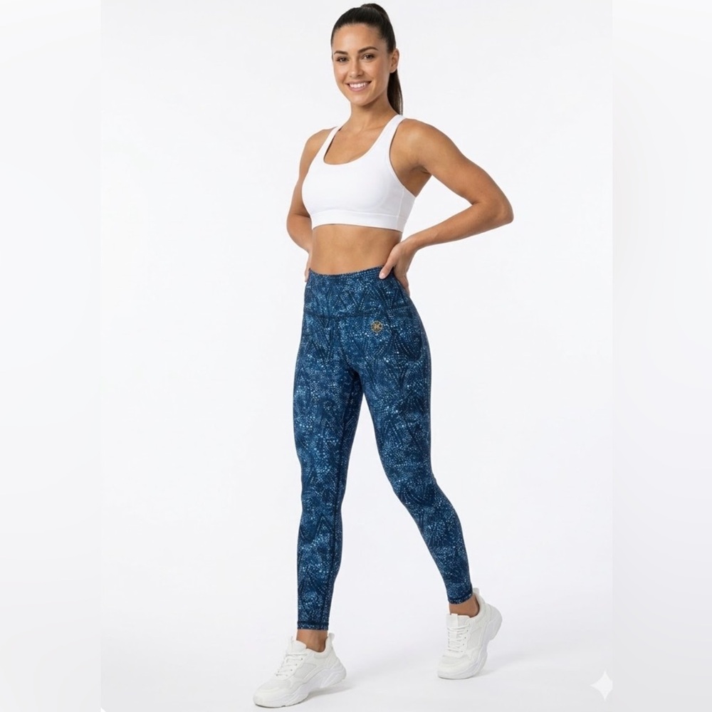 Navy Geometric High Rise Leggings Size Large 25” Inseam Yoga Athleisure